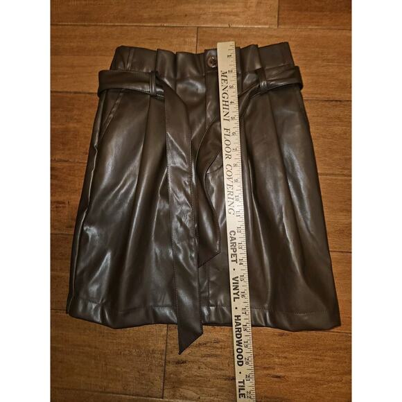 NWT! Kendall + Kylie Faux Leather Brown Mini skirt Size Small - Picture 10 of 10